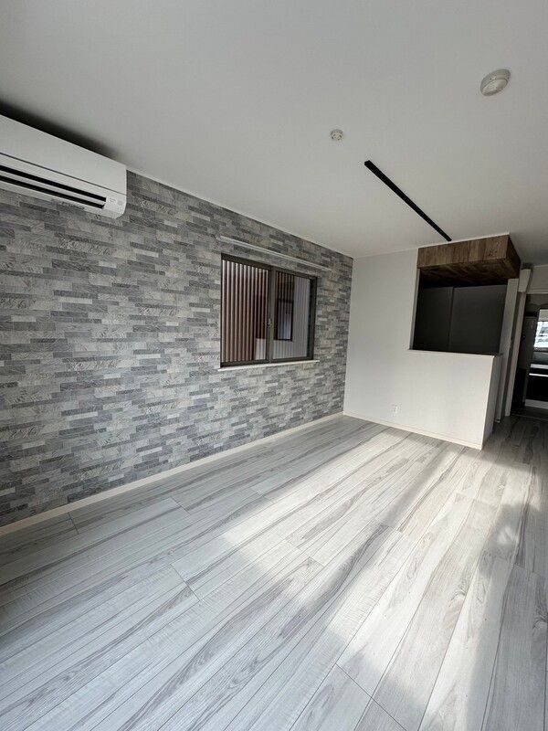 居室・リビング　※同建物別号室参考※