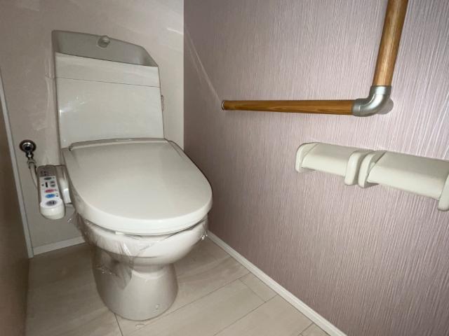 トイレ　シャワー付トイレ