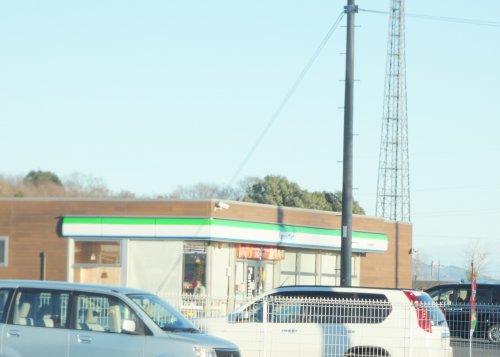 コンビニ　ファミリーマート 小山稲葉郷店（コンビニ）まで2168m
