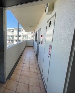 セキュリティ　玄関扉※参考写真