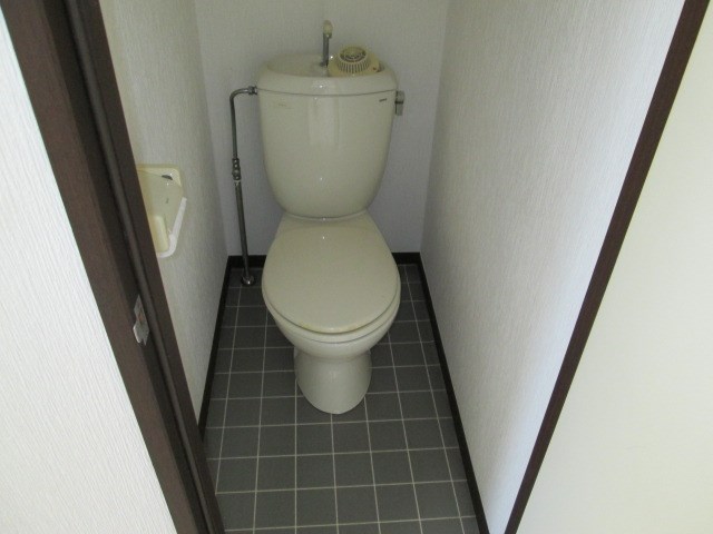 トイレ　参考画像