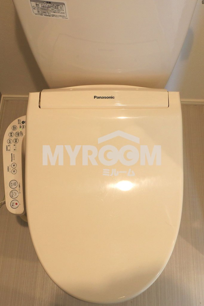 トイレ　温水洗浄機能付トイレ☆（同一仕様写真）