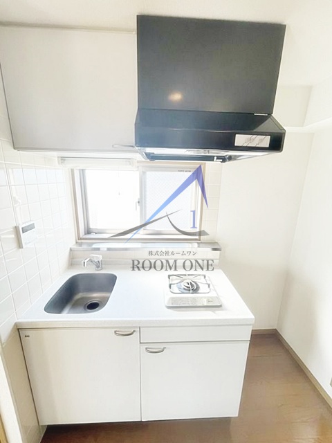 キッチン　キッチンです。