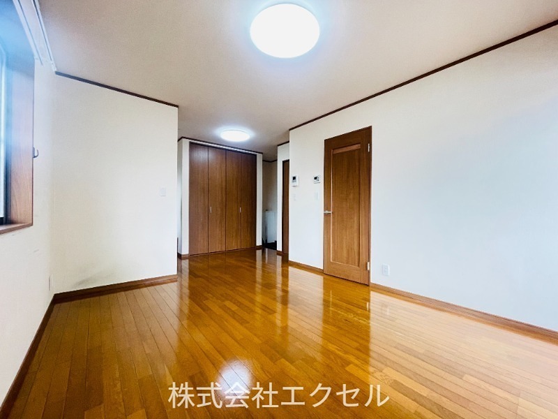 居室・リビング　広めのお部屋です。