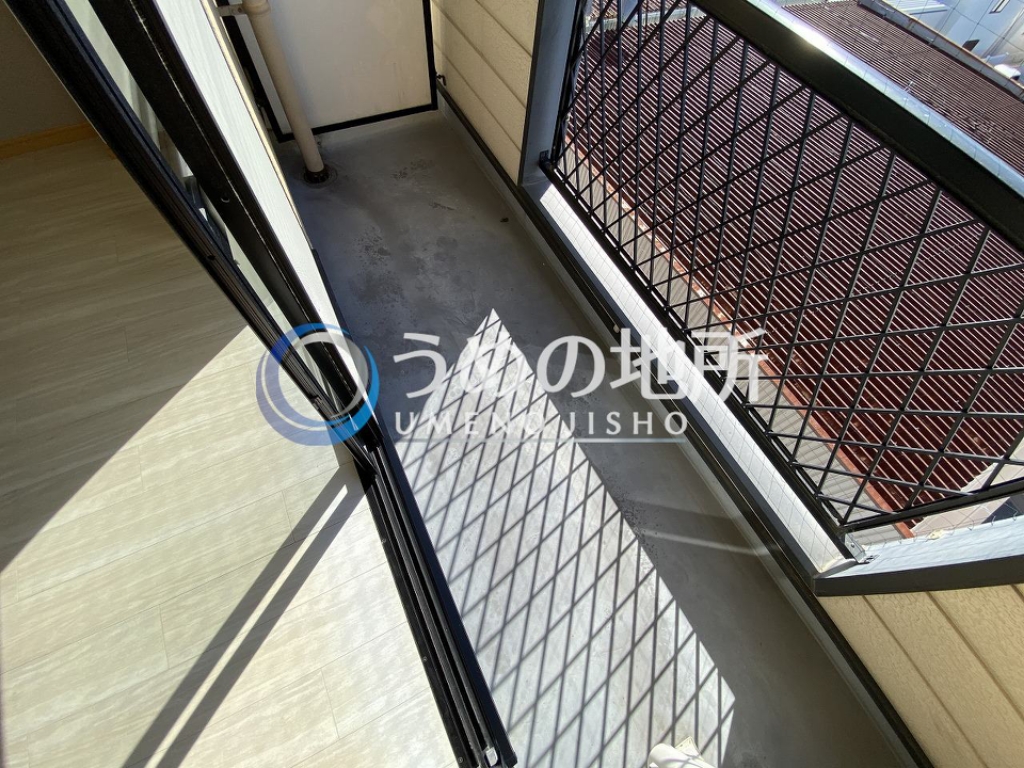 バルコニー　バルコニー
