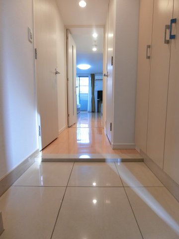 玄関　詳細は、RISUMO江坂本店→06-6155-7137まで♪
