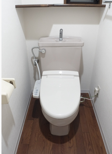 トイレ　T s garden横浜反町