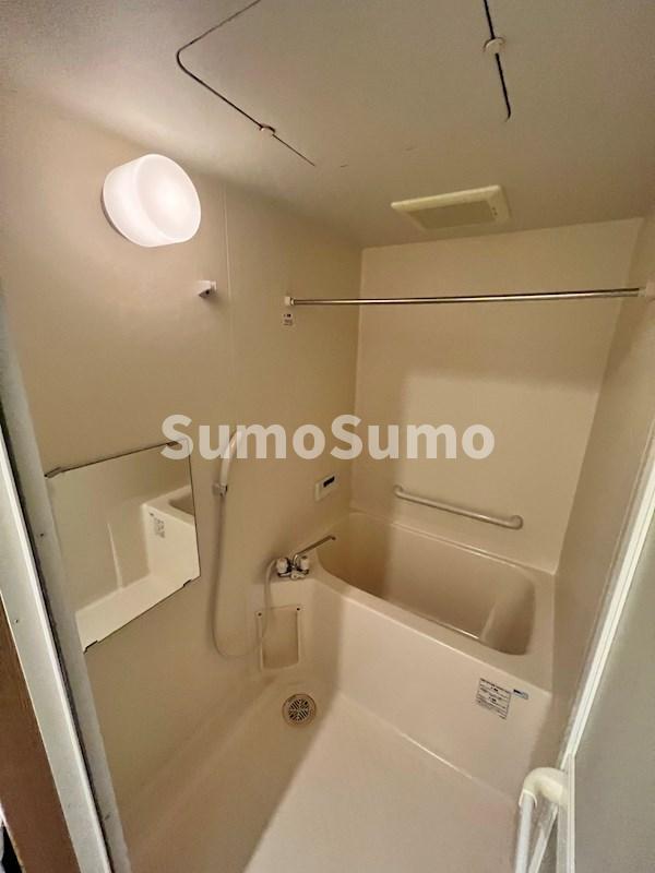 バス・シャワールーム　お風呂で日々の疲れを落としましょう