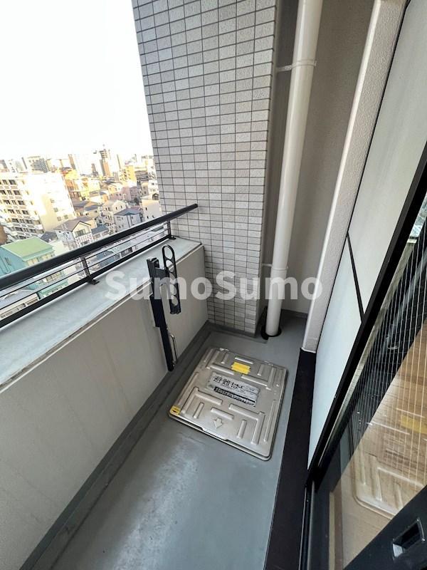 バルコニー　バルコニーからの眺めを楽しみながら食事をしませんか