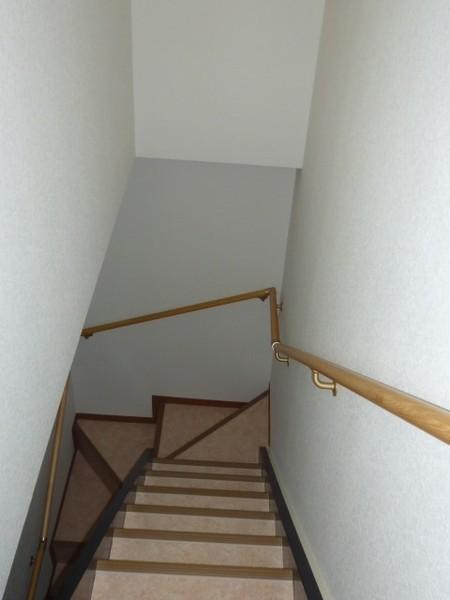 エントランス　★共有階段★