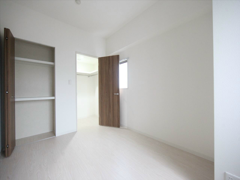 その他部屋・スペース　洋室6.2帖　ウォークインクローゼット（収納充実してます）