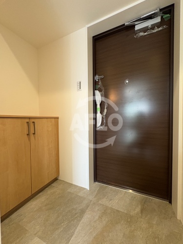 玄関　テラ堺市駅　玄関