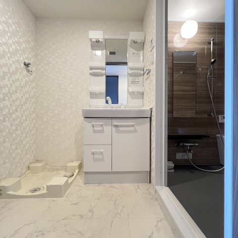 洗面設備　同仕様タイプです