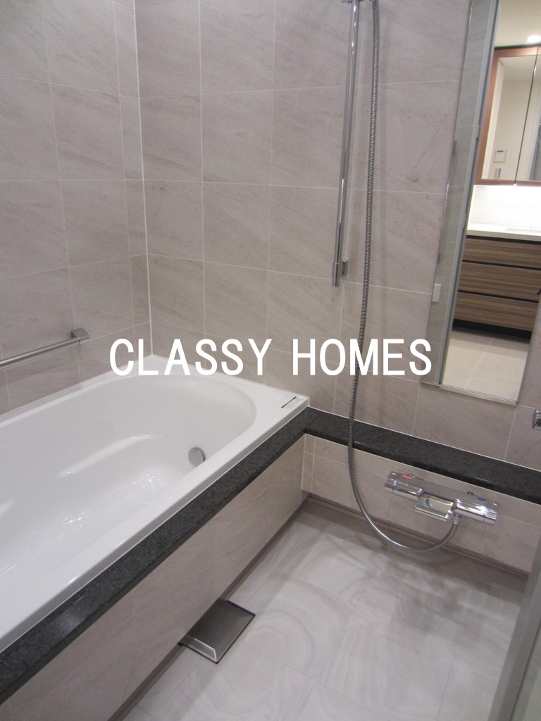 バス・シャワールーム　2019年竣工　パークコート浜離宮ザ・タワー：バス