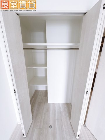 収納　ウォークインクローゼット