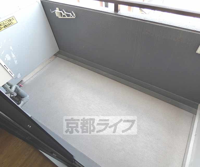 バルコニー　バルコニです