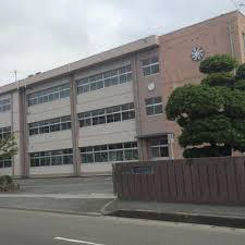 中学校　那珂川南中学校（中学校）まで2313m