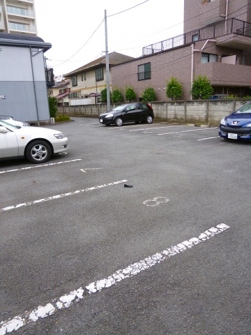 駐車場　ウイングイーストの駐車場