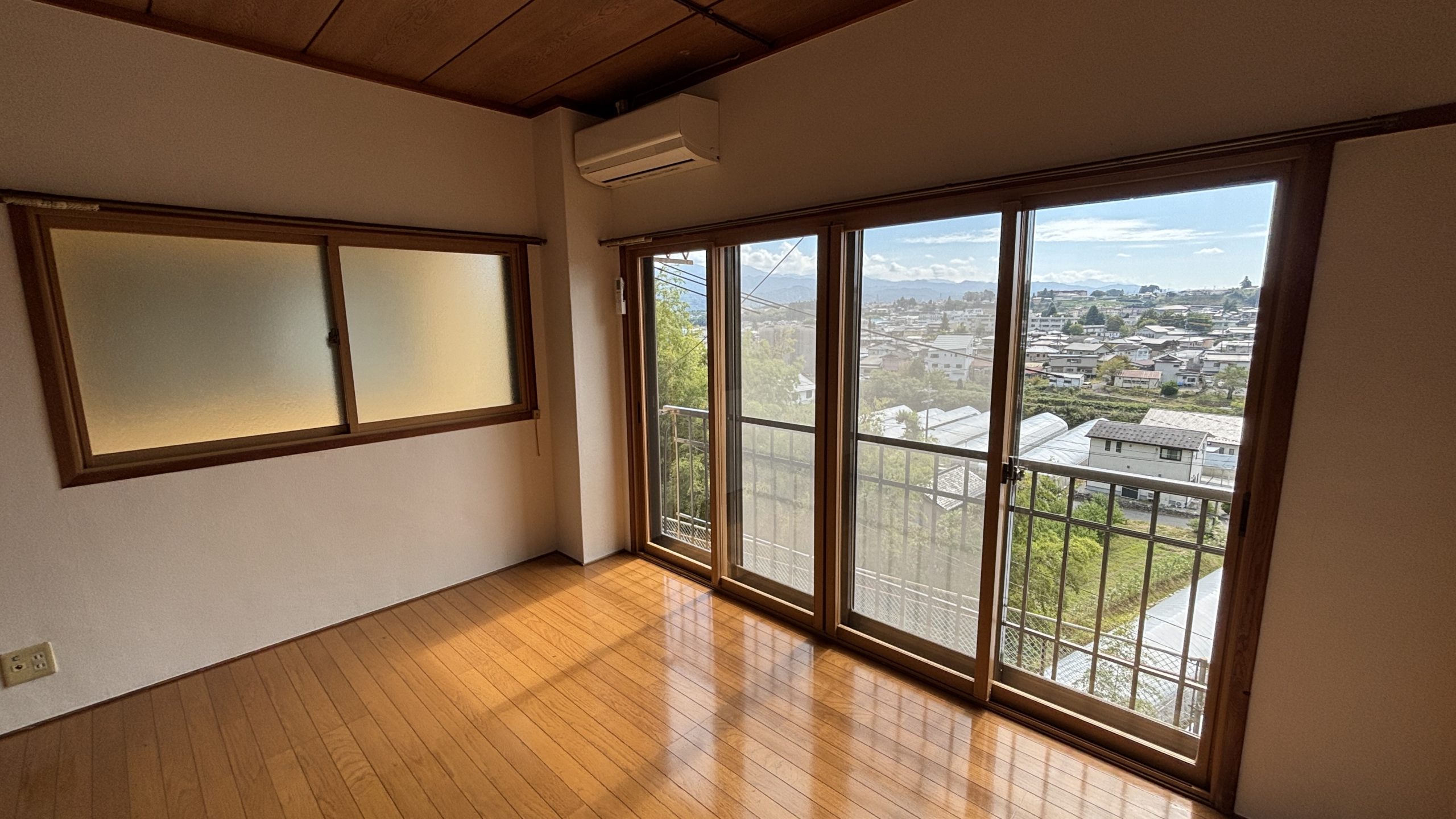 居室・リビング　窓が大きく日当り・眺望良好