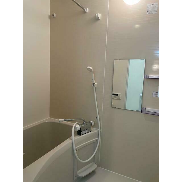 バス・シャワールーム　同棟別室