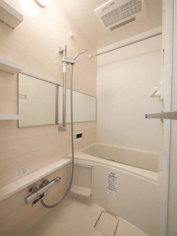 バス・シャワールーム　☆ゆったりくつろげるお風呂☆