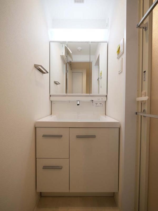 洗面設備　☆嬉しい独立洗面台☆