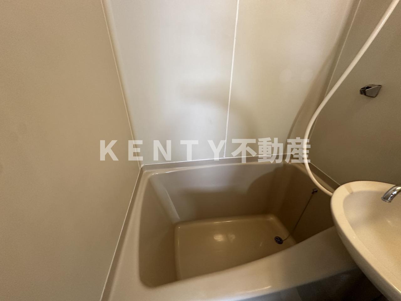 バス・シャワールーム　ゆったり過ごせるお風呂です