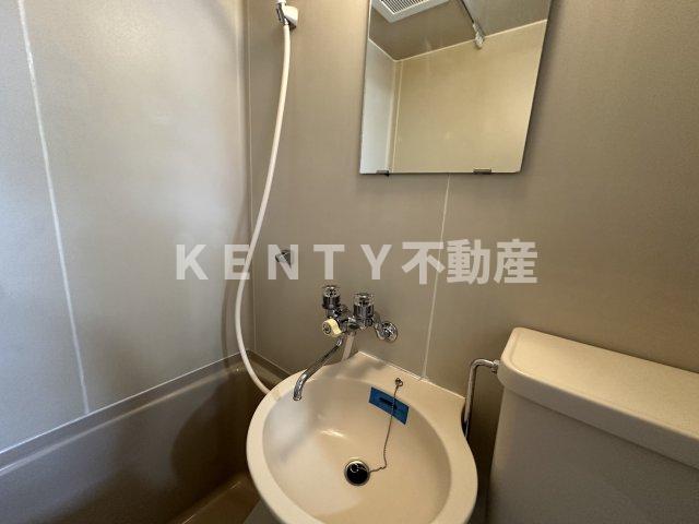 洗面設備　使いやすい洗面所です