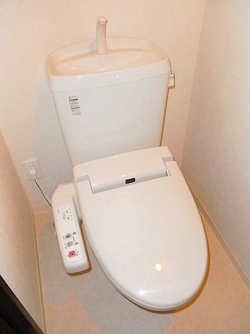 トイレ　ウォシュレット付きトイレ