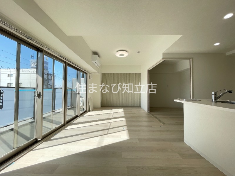 居室・リビング　別部屋写真