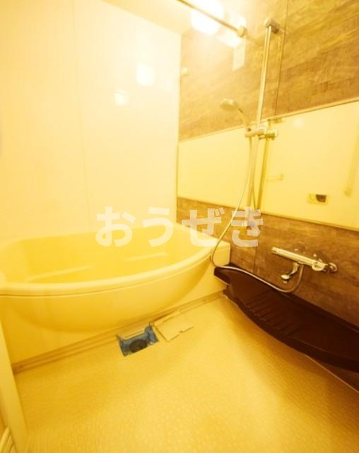 バス・シャワールーム　※同仕様参考写真