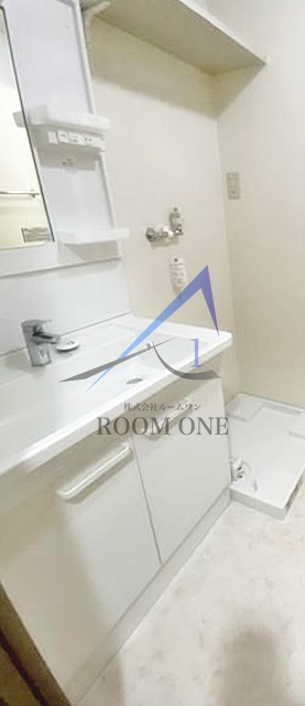 洗面設備　洗面台です。