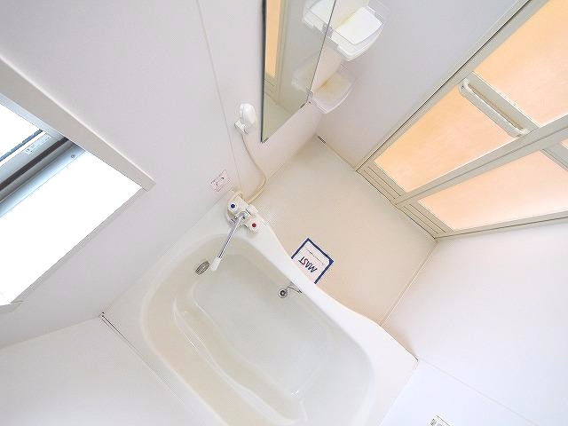 バス・シャワールーム　お風呂で日々の疲れを落としましょう