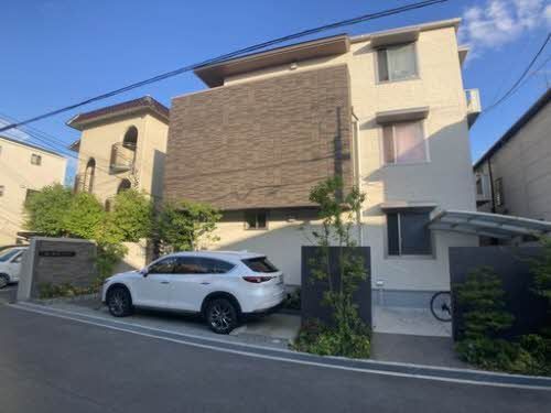 建物外観　積水ハウスのシャーメゾン