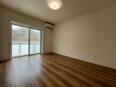 居室・リビング　居間です