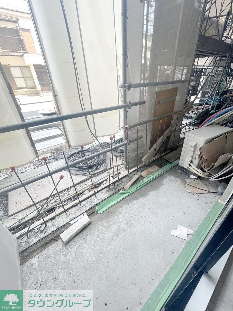 バルコニー　バルコニー