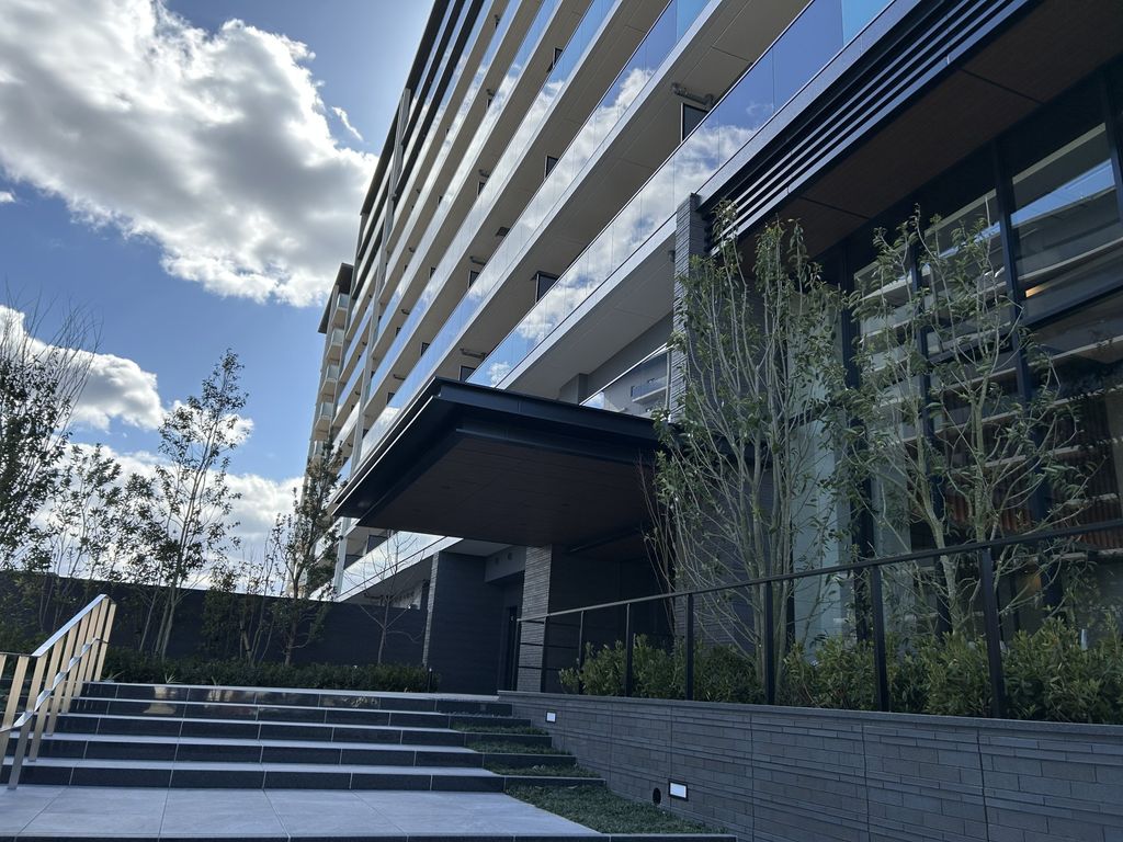 エントランス　外観