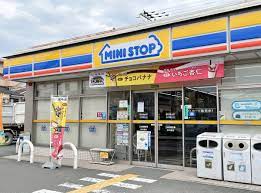 コンビニ　ミニストップ 平野瓜破西店（コンビニ）まで125m