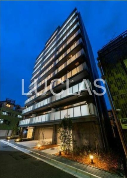 建物外観　『想いの先を照らし出す。』信頼が必要だからこそ、弊社へお任せ