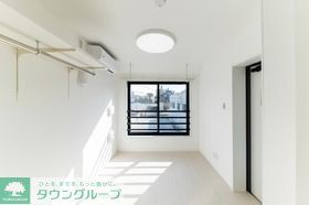 居室・リビング　お問い合わせは03-3317-3300まで。