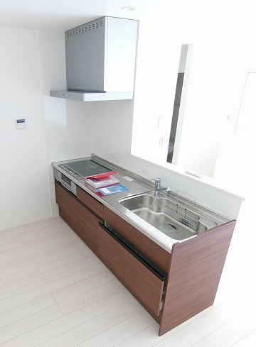 キッチン　※参考写真※女性に人気のカウンターキッチンです！場所を取るお