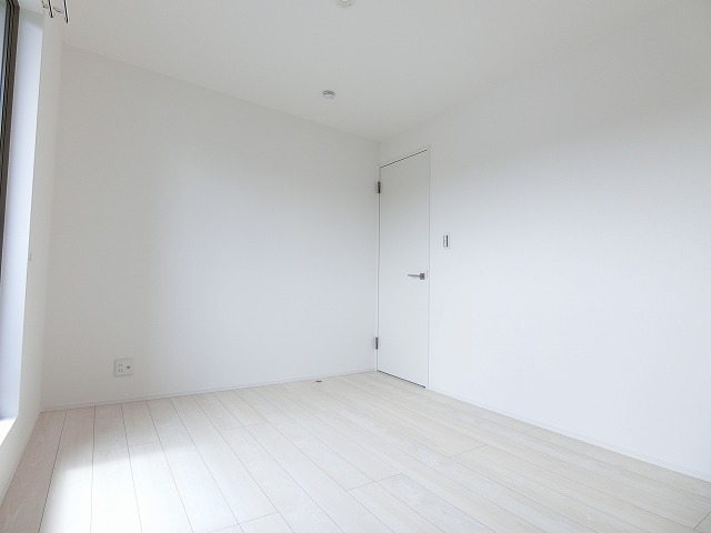 その他部屋・スペース　※参考写真※2階・南向き洋室6帖☆クローゼットがあります♪お