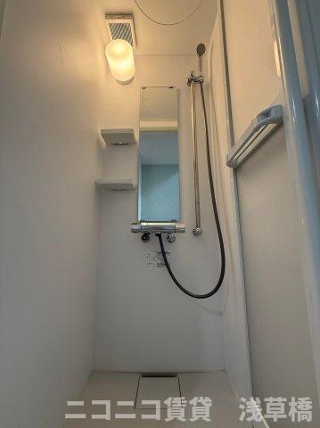 バス・シャワールーム　203号室イメージの為、現状を優先致します。