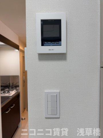 セキュリティ　203号室イメージの為、現状を優先致します。