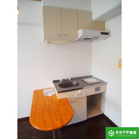 キッチン　写真は５１１号