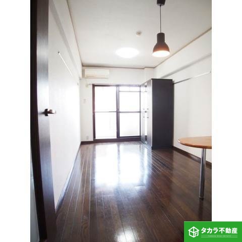 居室・リビング　写真は５１１号