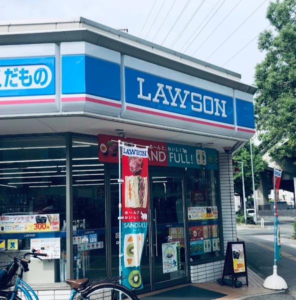 コンビニ　ローソン東大阪荒本駅前店（コンビニ）まで415m
