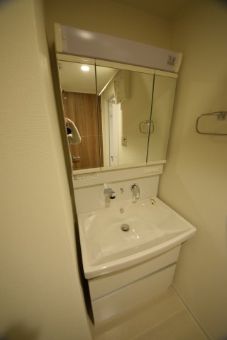 洗面設備　Kgソフィアアベノ播磨町　洗面化粧台