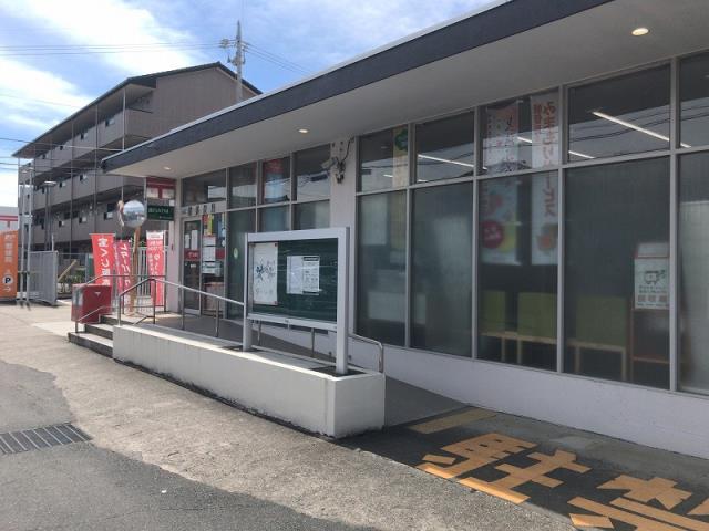 郵便局　楠郵便局（郵便局）まで299m
