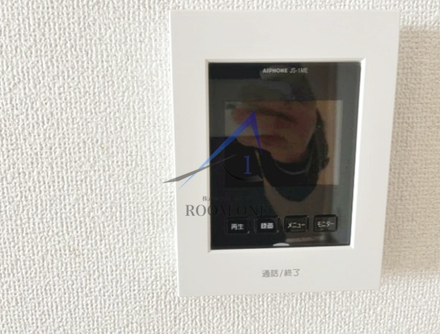 セキュリティ　モニター付きインターホンです。
